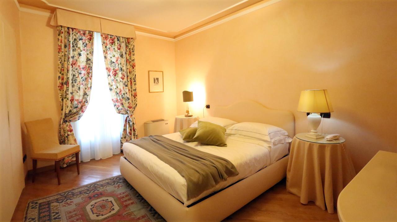 Albergo Castiglione Langhe Castiglione Tinella Exterior photo